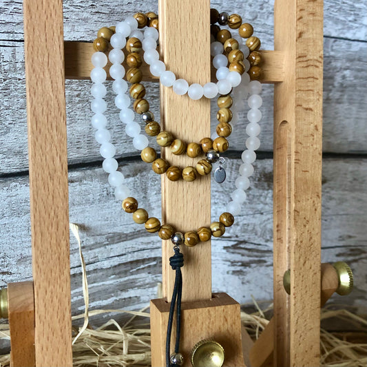 White Agate - Wood Lace beaded necklace