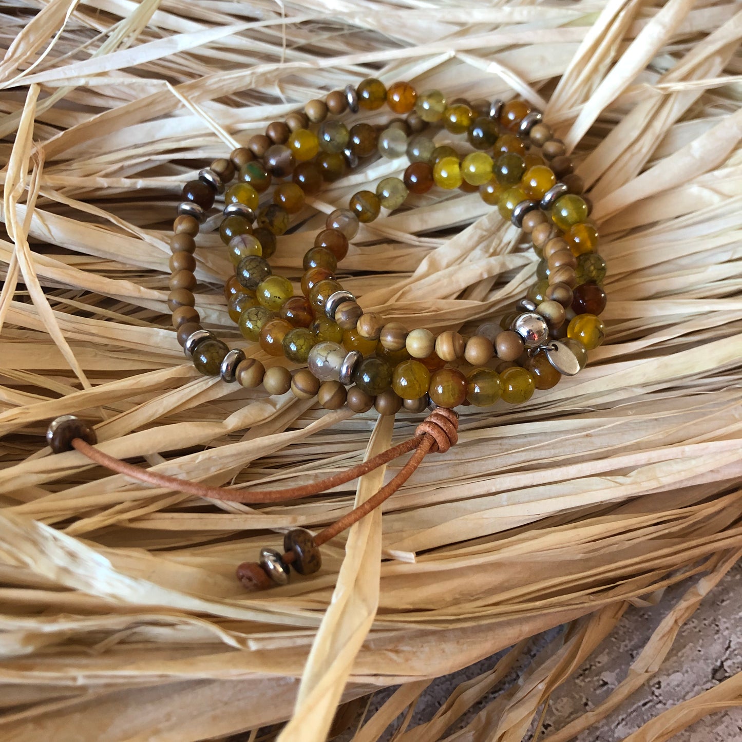 Dragon Agate - Wood Lace beaded necklace