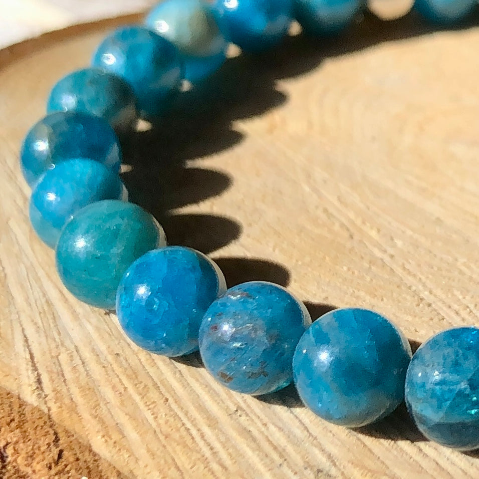 Bracelet en perle d’Apatite Bleue 