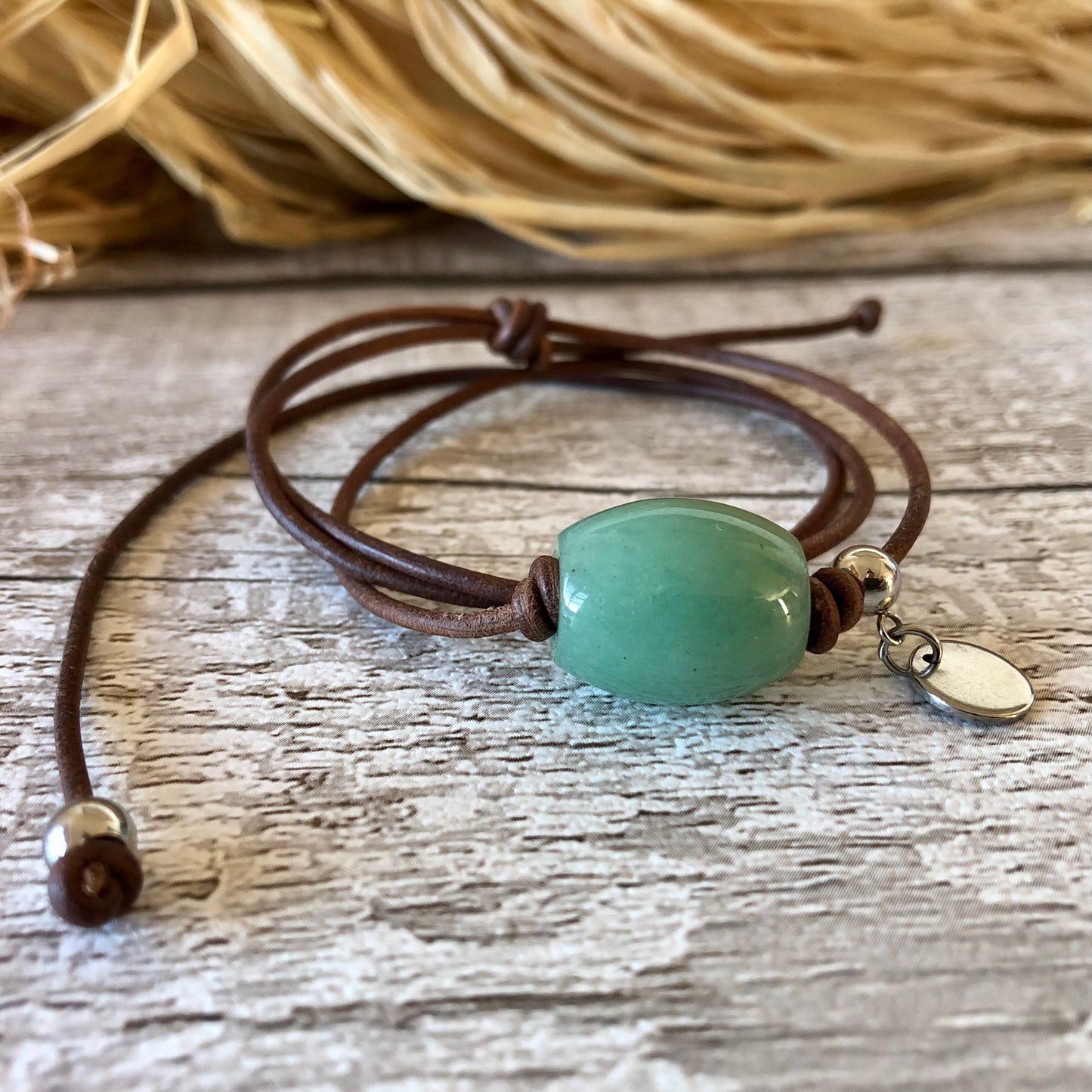 Collier 'Chocker' en aventurine sur cordon cuir