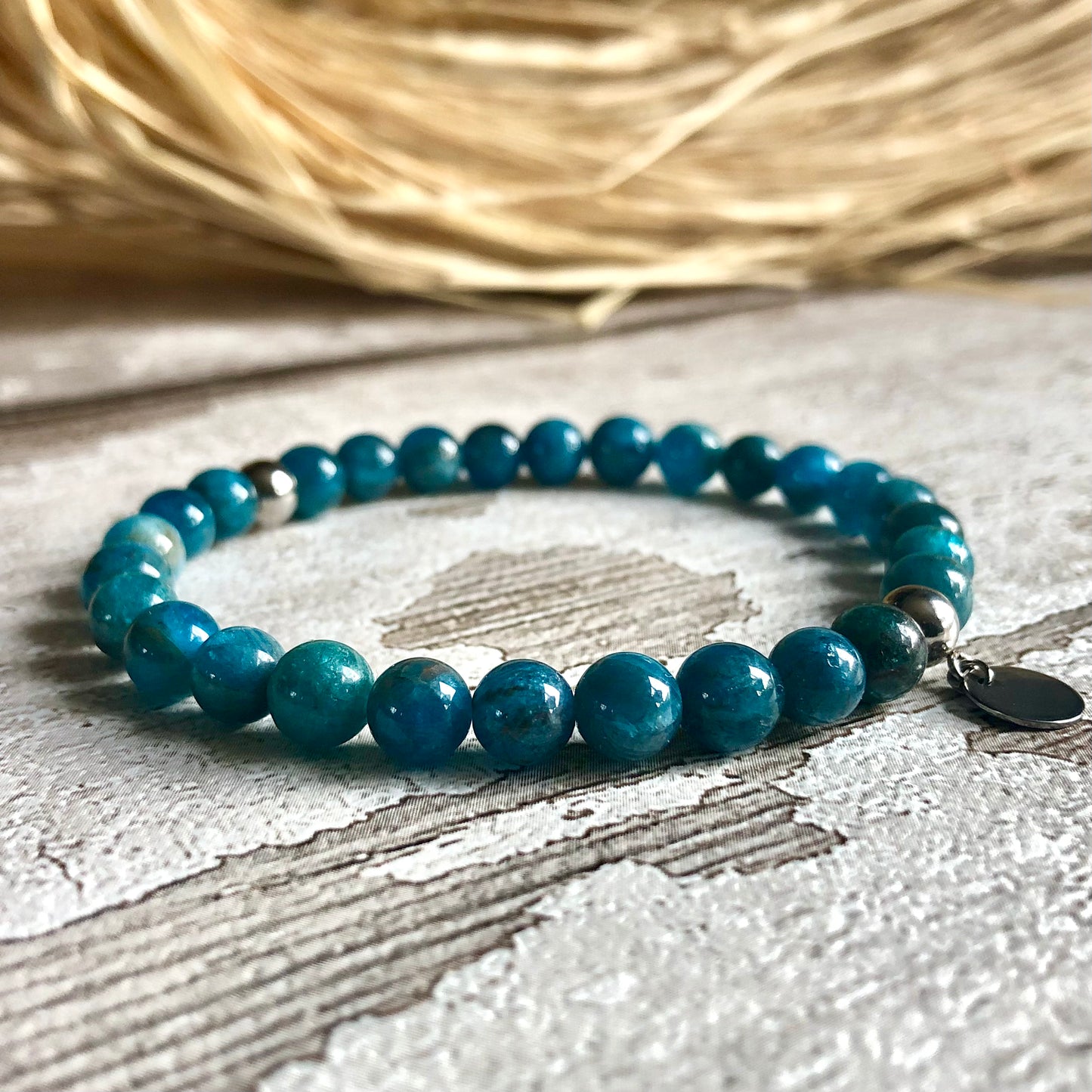 Bracelet en perle d’Apatite Bleue 