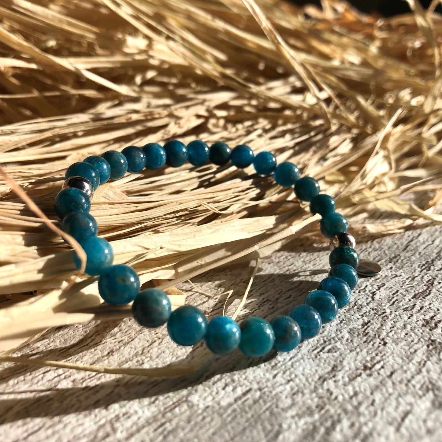 Bracelet en perle d’Apatite Bleue 